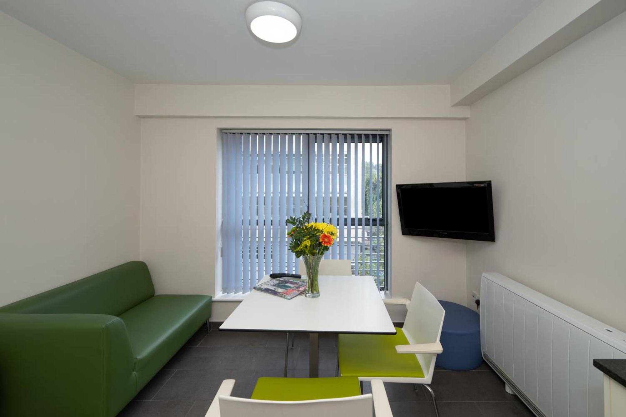 Victoria Lodge - Ucc Summer Beds Cork Exterior photo